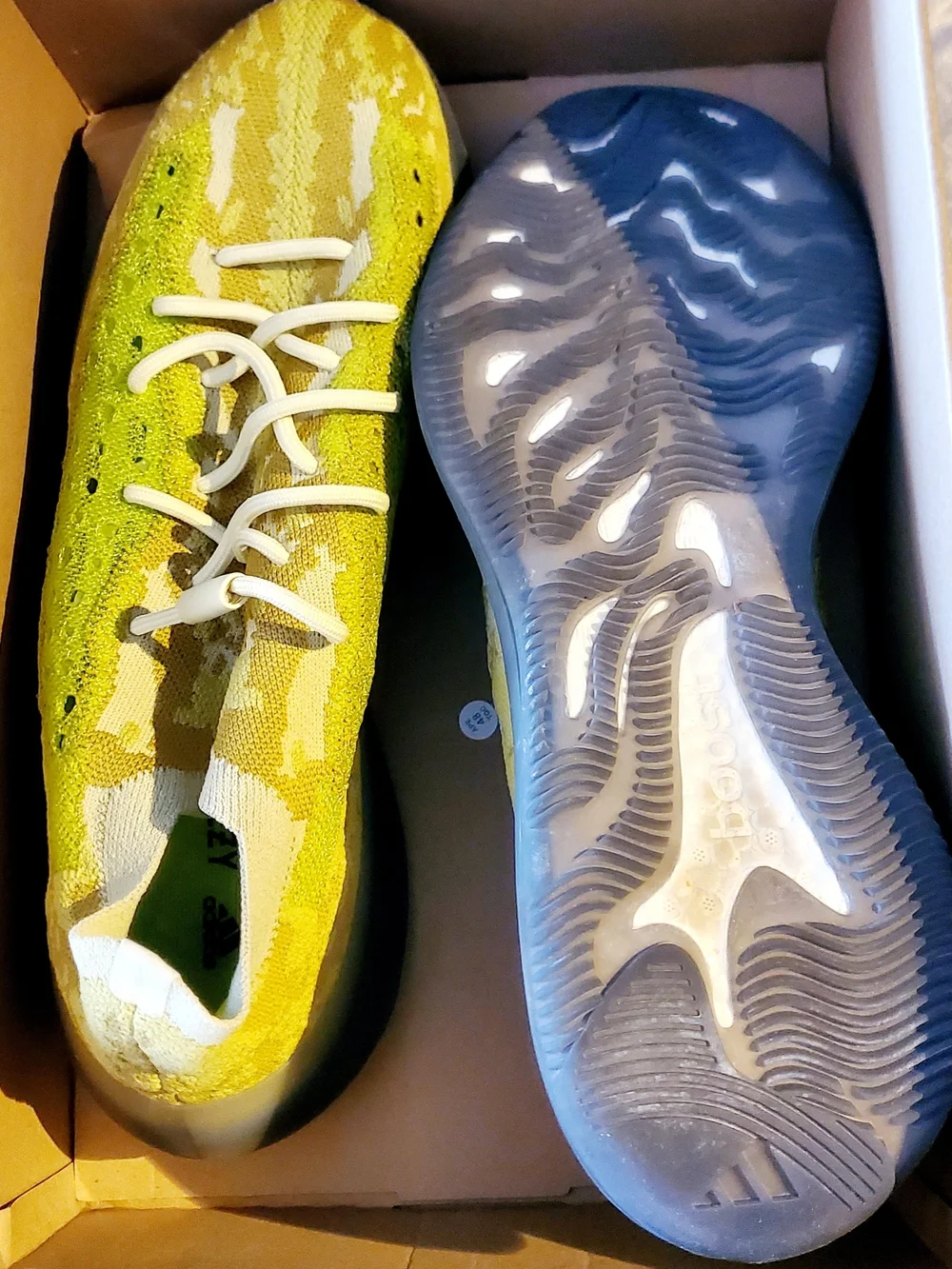 Adidas YEEZY 390.Knit Sneakers in Lime Green